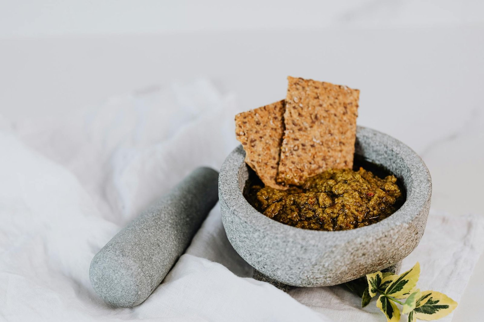 mortar and pestle set for pesto