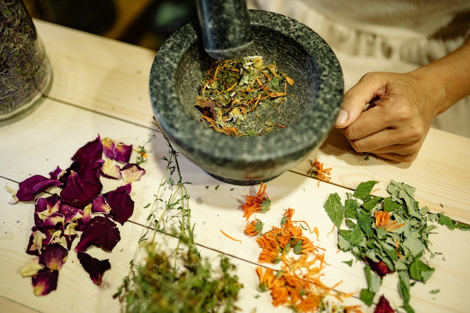 mortar and pestle for grinding pepper