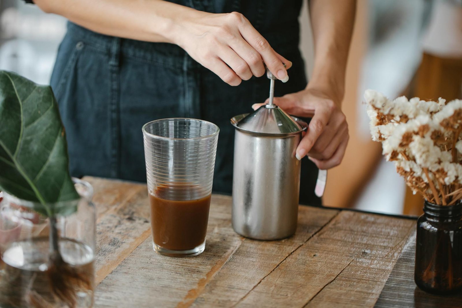 handheld electric milk frother